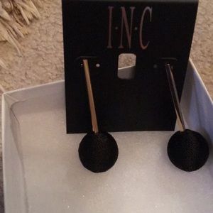 Back ball earrings